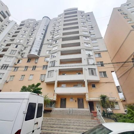 Bright Central Apartment Chisinau Eksteriør bilde